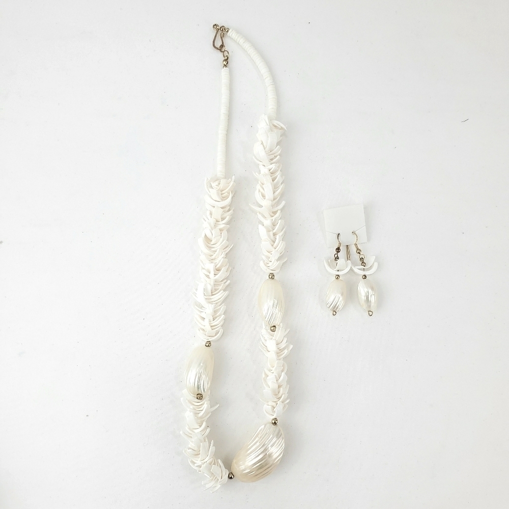 Vtg Natural Shells Parure Necklace & Earrings 3-Pc Set